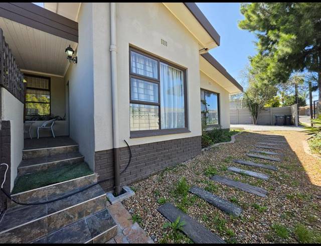 4 BEDROOM PROPERTY TO RENT IN BLOMTUIN